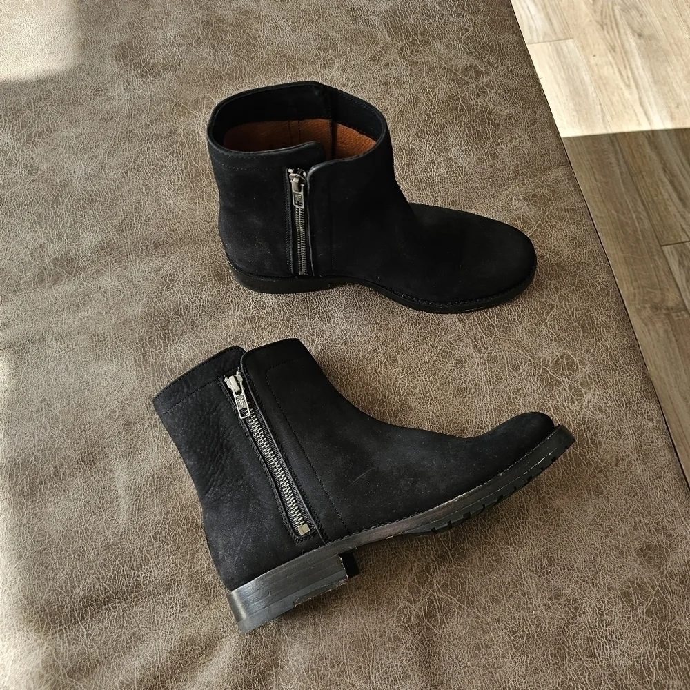 Frye Natalie Double Zip Leather Boots Size 6